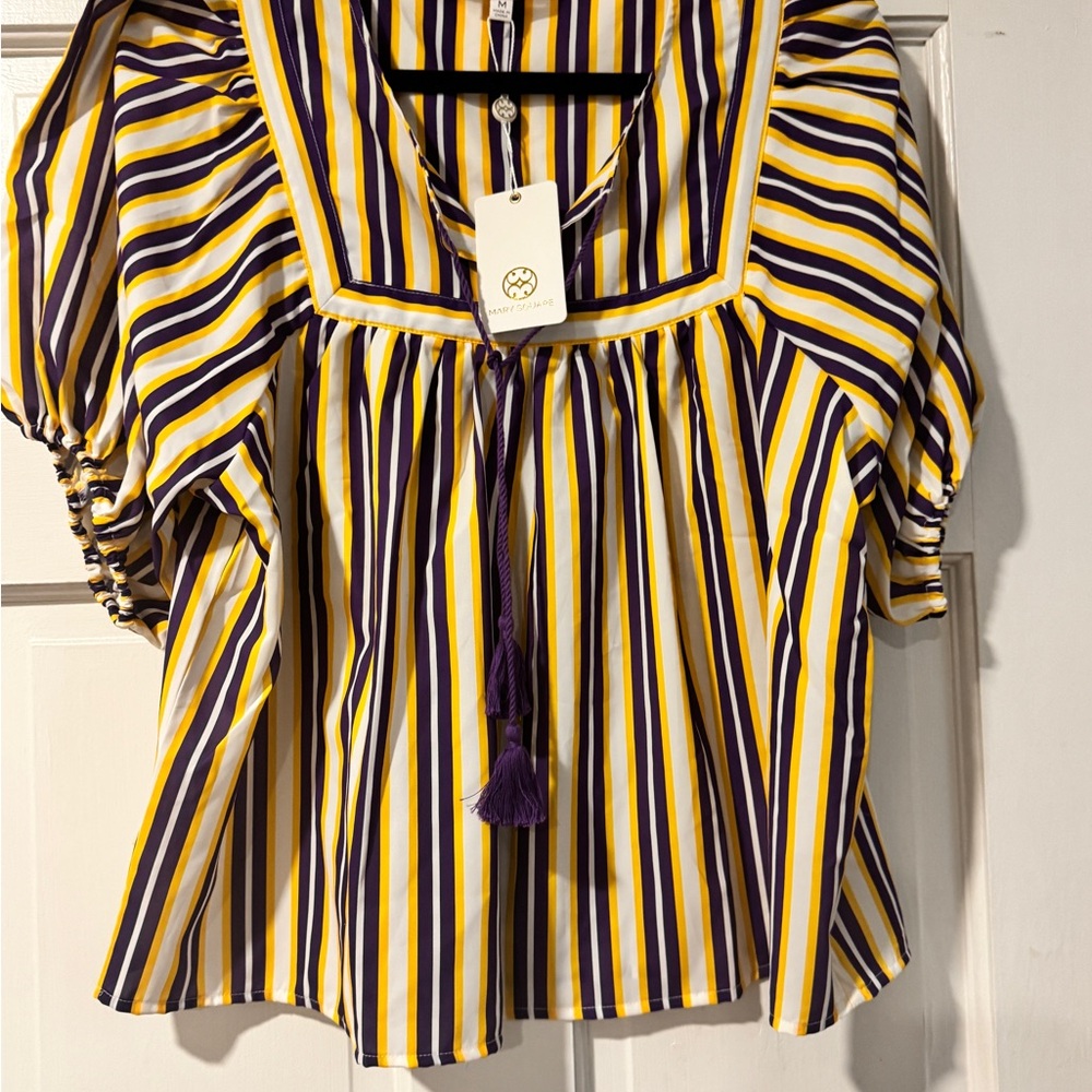 💜💛 Gameday Top – NWT Mary Square Pippa 💛💜